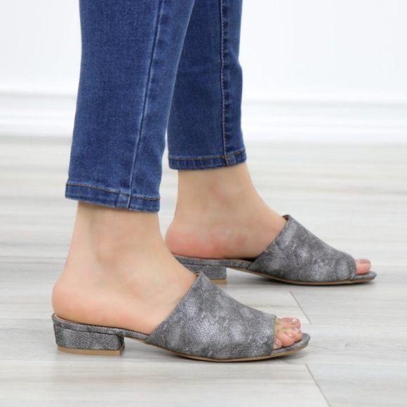 Slip On Loafer Metallic Black Spring Sandal - Picture 5 of 11